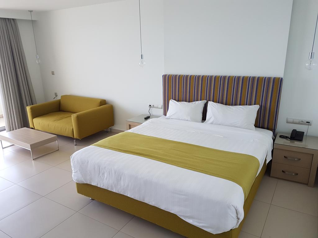 El Greco Hotel Ierapetra  Bagian luar foto